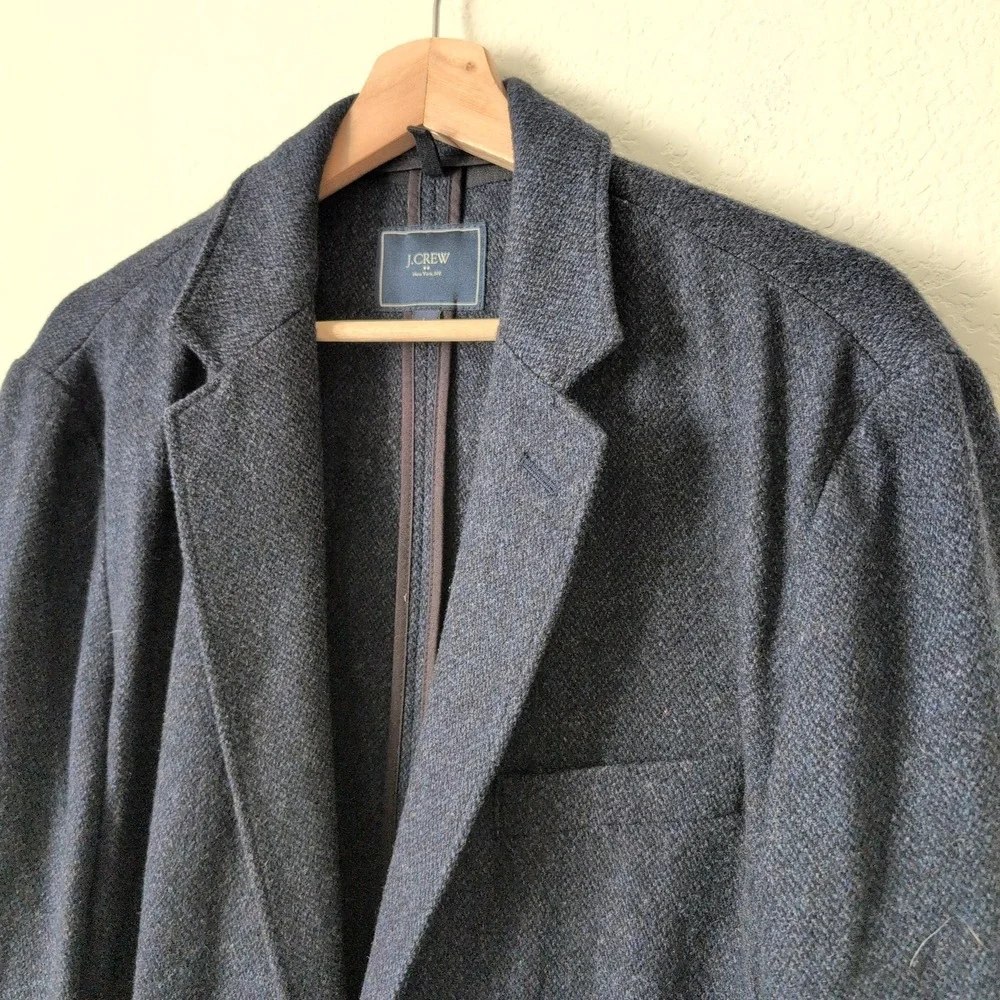J Crew Men's Worsted Wool Blazer Jacket Navy Blue Knit Size L Two Button Pockets